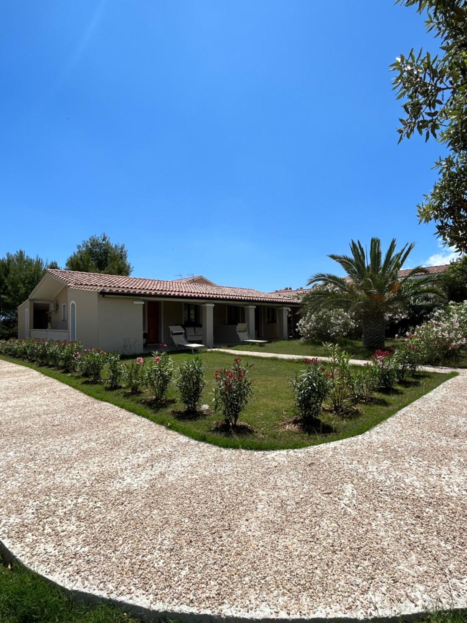 Villa Cavalieri Country Hotel Pula Ngoại thất bức ảnh